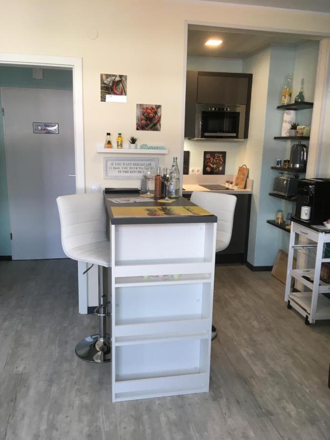 Ferienwohnung WOHLFÜHL Oase Horumersiel Exterior foto